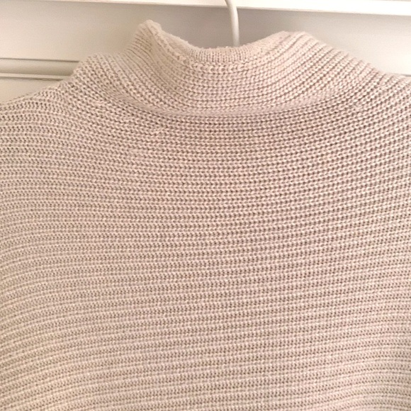 Michael Kors Tunic - Picture 6 of 6